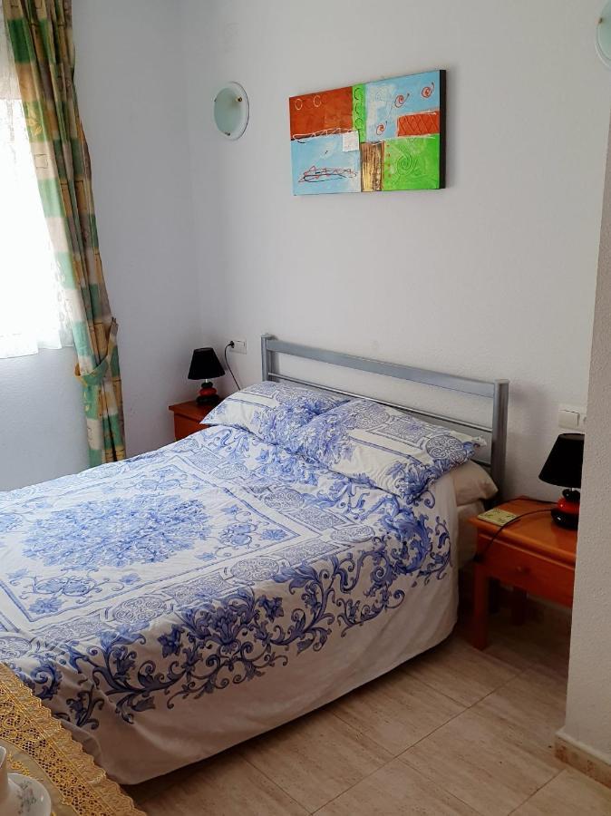 Apartment Close To All Amenities Torrevieja Exterior photo