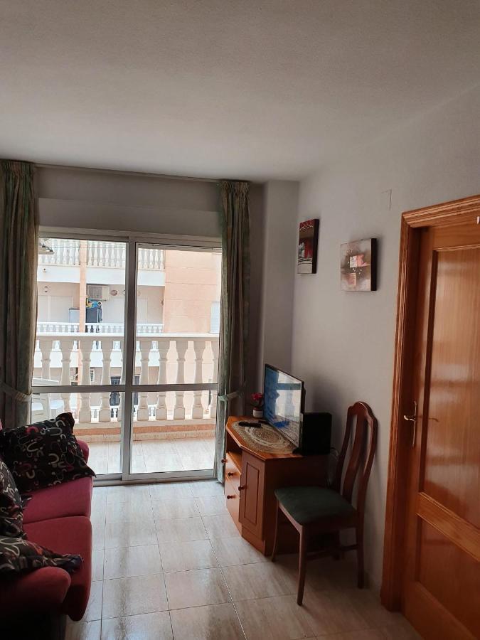 Apartment Close To All Amenities Torrevieja Exterior photo